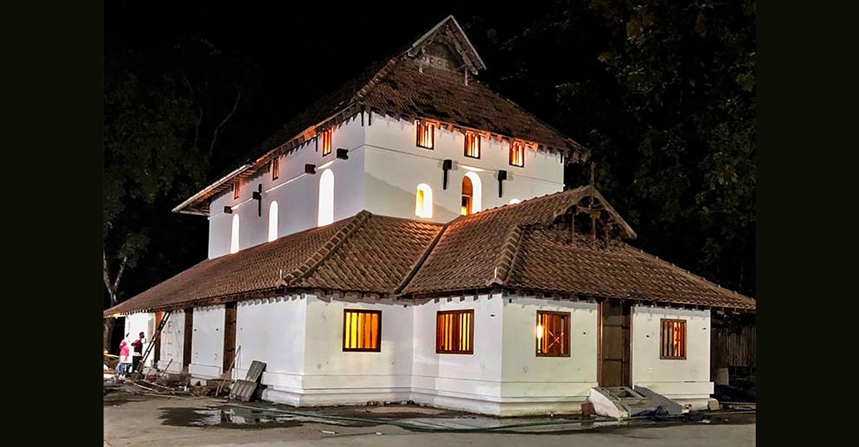 CHERAMAN JUMA MASJID AT KODUNGALLUR - 4Kerala